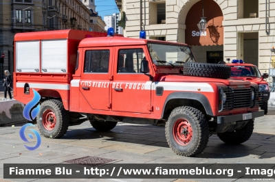 Land Rover Defender 130 
Vigili del Fuoco
Comando Provinciale di Torino
Distaccamento Volontario di Volpiano
VF 19323
Parole chiave: Land-Rover Defender_130 VF19323