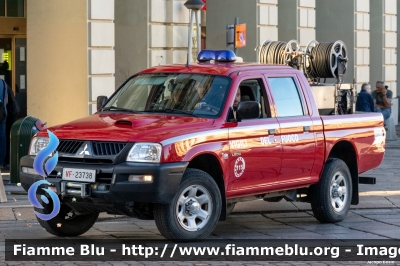 Mitsubishi L200 III serie
Vigili del Fuoco
Comando Provinciale di Torino
Distaccamento Volontario di Alpignano
VF 21244
Parole chiave: Mitsubishi L200_IIIserie VF21244