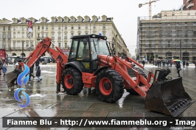 JCB 4CX
Vigili del Fuoco
Comando Provinciale di Torino
VF21664
Santa Barbara 2017 Torino
Parole chiave: Santa_Barbara_2017 JCB 4CX VF21664