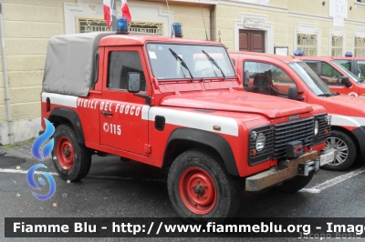 Land Rover Defender 90
Vigili del Fuoco
Comando Provinciale di Torino
VF 22325
Parole chiave: Land-Rover Defender_90 VF22325