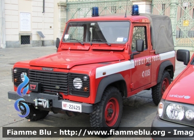 Land Rover Defender 90
Vigili del Fuoco
Comando Provinciale di Torino
VF22429
Parole chiave: VF22429 Raduno_ANVVF_2011 Land-Rover Defender_90