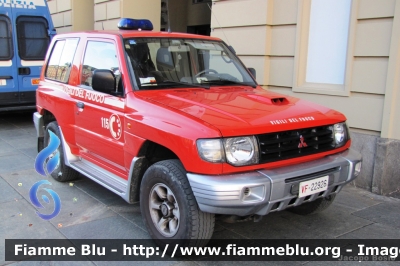 Mitsubishi Pajero Swb III serie
Vigili del Fuoco
Comando Provinciale di Torino
VF 22926
Parole chiave: Mitsubishi Pajero_Swb_IIIserie VF22926 Santa_Barbara_VVF_2012