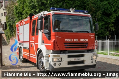 Iveco Stralis AF190S40 I serie
Vigili del Fuoco
Comando Provinciale di Torino
Distaccamento Volontario di Caselle
AutoPompaSerbatoio allestimento Iveco-Magirus
Ricondizionata Maleco
VF 23400
Parole chiave: Iveco Stralis_AF190S40_Iserie VF23400