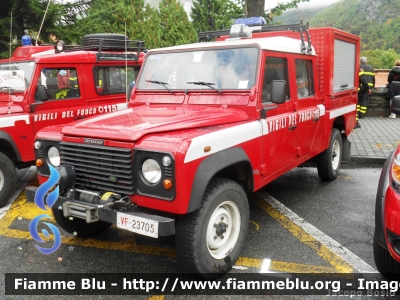 Land Rover Defender 130
Vigili del Fuoco
Comando Provinciale di Torino
Distaccamento Volontario di Chivasso (TO)
VF 23705
Parole chiave: Land-Rover Defender_130 VF23705