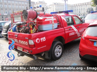 Mitsubishi L200 III serie
Vigili del Fuoco
Comando Provinciale di Torino
Distaccamento Volontario di Riva presso Chieri
VF23747
Parole chiave: Mitsubishi L200_IIIserie VF23747 Raduno_ANVVF_2011