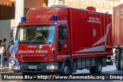 Iveco EuroCargo 75E15 II serie
Vigili del Fuoco
Comando Provinciale di Torino
Nucleo NBCR
Laboratorio Mobile
Allestimento Kofler Fahrzeugbau
VF 23790
Parole chiave: Iveco EuroCargo_75E15_IIserie VF23790