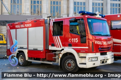 Iveco EuroCargo SuperCity 120E24 II serie
Vigili del Fuoco
Comando Provinciale di Torino
Distaccamento Volontario di Vinovo
AutoPompaSerbatoio allestimento Iveco-Magirus
VF 24193
Parole chiave: Iveco EuroCargo_SuperCity_120E24_IIserie VF24193