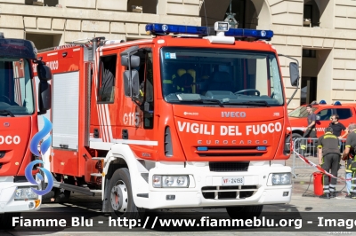 Iveco EuroCargo SuperCity 120E24 II serie
Vigili del Fuoco
Comando Provinciale di Torino
Distaccamento Volontario di Vinovo
AutoPompaSerbatoio allestimento Iveco-Magirus
VF 24193
Parole chiave: Iveco EuroCargo_SuperCity_120E24_IIserie VF24193