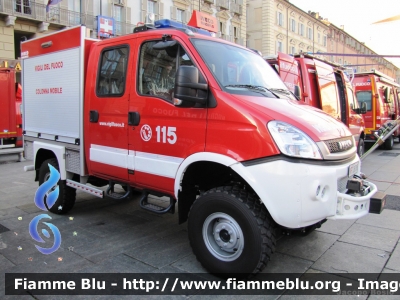 Iveco Daily 55S17 4x4 IV serie restyle
Vigili del Fuoco 
Comando Provinciale di Torino
Colonna Mobile Regionale
Polisoccorso allestimento Iveco-Magirus
VF 26758
Parole chiave: Iveco Daily_55S17_4x4_IVserie_restyle VF26758 Santa_Barbara_VVF_2012