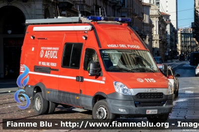 Iveco Daily V serie
Iveco Daily V serie
Vigili del Fuoco
Comando Provinciale di Torino
AutoFurgone/Unità di Crisi Locale allestimento Iveco-Magirus
VF 27005
Parole chiave: Iveco Daily_Vserie VF27005