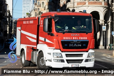 Man TGS 18.320 I serie
Vigili del Fuoco
Comando Provinciale di Torino
AutoBottePompa allestimento Bai
VF 27982
Parole chiave: Man TGS_18.320_Iserie VF27982