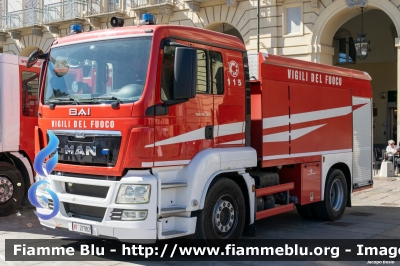 Man TGS 18.320 I serie
Vigili del Fuoco
Comando Provinciale di Torino
AutoBottePompa allestimento Bai
VF 27982
Parole chiave: Man TGS_18.320_Iserie VF27982