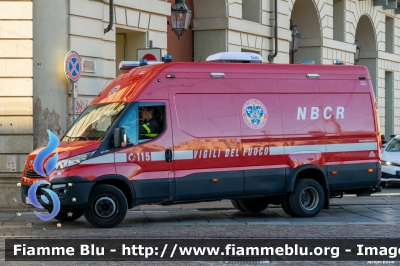 Iveco Daily VI serie
Vigili del Fuoco
Comando Provinciale di Torino
Nucleo N.B.C.R.
Allestimento Aris
VF 28869
Parole chiave: Iveco Daily_VIserie VF28869