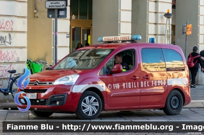 Citroen Berlingo IV serie
Vigili del Fuoco
Comando di Torino
CoEm Comunicazione in Emergenza
Allestimeno Ciabilli
VF 28934
Parole chiave: Citroen Berlingo_IVserie VF28934