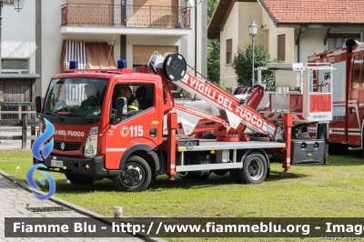 Renault Maxity
Vigili del Fuoco
Comando Provinciale di Torino
Distaccamento Volontario di Rivoli
Piattaforma Multitel Pagliero
VF 29533
Parole chiave: Renault Maxity VF29533