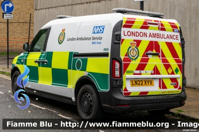 LEVC VN5
Great Britain - Gran Bretagna
London Ambulance
Parole chiave: LEVC VN5