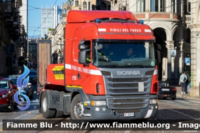 Scania G440
Vigili del Fuoco
Comando Provinciale di Torino
VF 32715
Parole chiave: Scania G440 VF32715