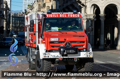 Mercedes-Benz Unimog U5023
Vigili del Fuoco
Comando Provinciale di Torino
Allestimento Telaio Bai
Modulo AIB Divitec/Rosenfire
VF 32980
Parole chiave: Mercedes-Benz Unimog_U5023 VF32980 