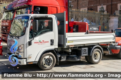 Isuzu m21
Vigili del Fuoco
Comando Provinciale di Torino
VF 33342
Parole chiave: Isuzu m21 VF33342