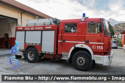 Iveco 190-26
Vigili del Fuoco
Comando Provinciale di Torino
Distaccamento Volontario di Susa
AutoPompaSerbatoio allestimento Baribbi
Ricondizionata Fortini
VF 16665
Parole chiave: Iveco 190-26 VF16665 Santa_Barbara_2019