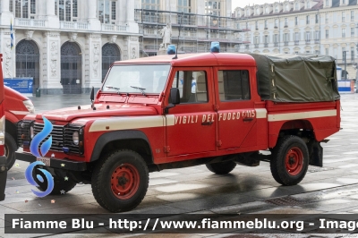 Land Rover Defender 130
Vigili del Fuoco
Comando Provinciale di Torino
Distaccamento Volontario di Courgnè
VF 19322
Parole chiave: Land-Rover Defender_130 VF19322