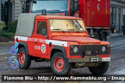 Land Rover Defender 90
Vigili del Fuoco
Comando Provinciale di Torino
Nucleo NBCR
VF 22429
Parole chiave: Land-Rover Defender_90 VF22429