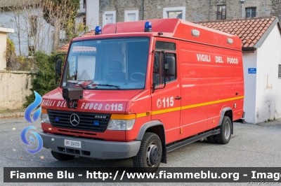 Mercedes-Vario 614D
Vigili del Fuoco
Comando Provinciale di Torino
Distaccamento Permanente di Susa
Carro Fiamma
VF 24170
Parole chiave: Mercedes-Vario 614D VF24170 santa_barbara_2019