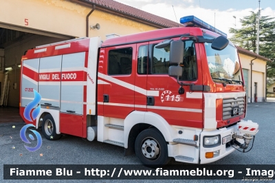 Man TGL 12.240 II serie
Vigili del Fuoco
Comando Provinciale di Torino
Distaccamento Permanente di Susa
AutoPompaSerbatoio allestimento Rosenfire
VF 26591
Parole chiave: Man TGL_12.240_IIserie VF26591 santa_barbara_2019