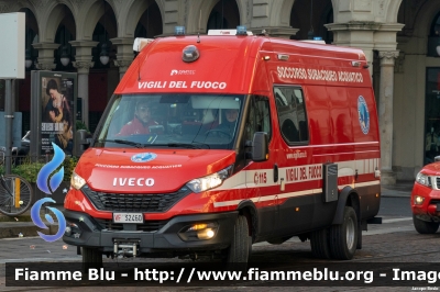 Iveco Daily VI serie restyle
Vigili del Fuoco
Comando Provinciale di Torino
Nucleo Soccorso Subacqueo Acquatico
Allestimento Divitec
VF 32460
Parole chiave: Iveco Daily_VIserie_restyle VF32460