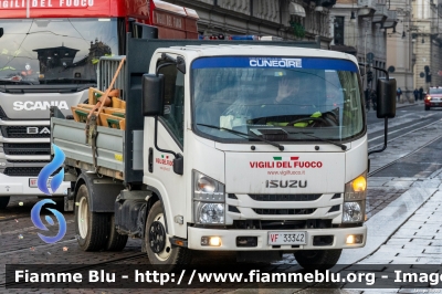 Isuzu m21
Vigili del Fuoco
Comando Provinciale di Torino
VF 33342
Parole chiave: Isuzu m21 VF33342