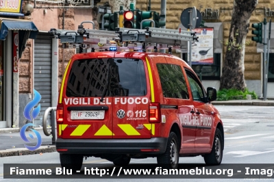 Volkswagen Caddy 4Motion III serie restyle
Vigili del Fuoco
Comando Provinciale di Genova
Sperimentazione automezzi per centri storici
Veicolo Soccorso Tecnico
Allestimento Ciabilli
VF 29049
Parole chiave: Volkswagen Caddy_4Motion_IIIserie_restyle VF29049