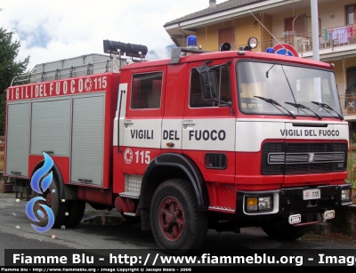 Iveco OM 160
Vigili del Fuoco
Comando Provinciale di Torino
Distaccamento di Luserna San Giovanni (TO)
AutoPompaSerbatoio allestimento Baribbi
VF 11729
Parole chiave: Iveco OM 160 VF11729