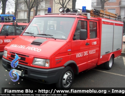 Iveco Daily 35-8 II Serie
Vigili del Fuoco
Comando Provinciale di Torino
Distaccamento di Vinovo (TO)
Polisoccorso
VF 20816
Parole chiave: Iveco Daily_IIserie VF20816