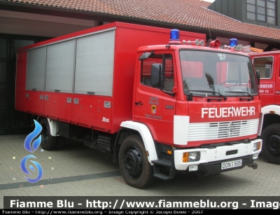 Mercedes-Benz 1220
Bundesrepublik Deutschland - Germania
Freiwillige Feuerwehr Donauworth 
gw-g
Parole chiave: Mercedes-Benz 1220 gw-g