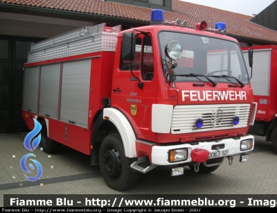 Mercedes-Benz 1222
Bundesrepublik Deutschland - Germania
Freiwillige Feuerwehr Donauworth 
Rw 2
Parole chiave: Mercedes-Benz 1222