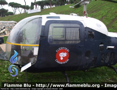 Agusta-Bell AB-47 J-3
Carabinieri
CC 1
Velivolo Storico Conservato Presso il Centro Elicotteri di Pratica di Mare
Particolare della Cabina
Parole chiave: Agusta-Bell AB-47_J-3 CC1 Festa_delle_Forze_Armate_2009