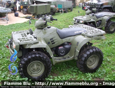 Polaris Sportsman 800 EFI
Aeronautica Militare Italiana
AM A6158
Parole chiave: Polaris Sportsman AMA6158 Festa_delle_Forze_Armate_2009