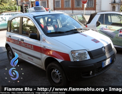 Fiat Nuova Panda 4x4 I serie
Polizia Municipale Pistoia
Parole chiave: Fiat Nuova_Panda_4x4_Iserie