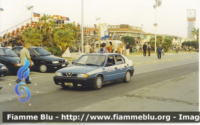 Alfa Romeo 33 II serie
Squadra Volante
Viareggio
Polizia A5970
Parole chiave: Alfa Romeo IIserie Squadra Volante Viareggio POLIZIAA5970