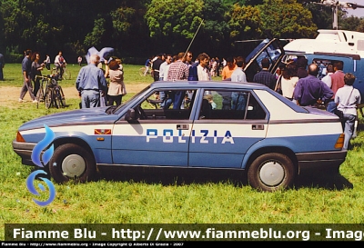 Alfa Romeo 75 I serie
Polizia di Stato
Servizio Volo
POLIZIA 73837
Parole chiave: Alfa-Romeo 75_Iserie POLIZIA73837