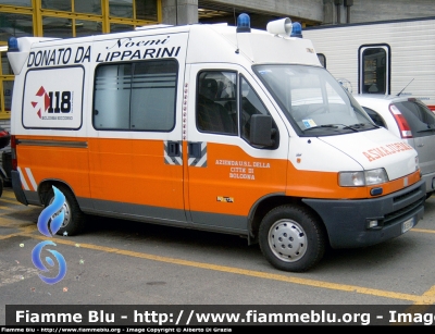 Fiat Ducato II Serie
118 Regione Emilia Romagna - Bologna Soccorso
Azienda USL di Bologna
Ambulanza "BO2724"
Parole chiave: Fiat_Ducato_II_Serie_118_Bologna