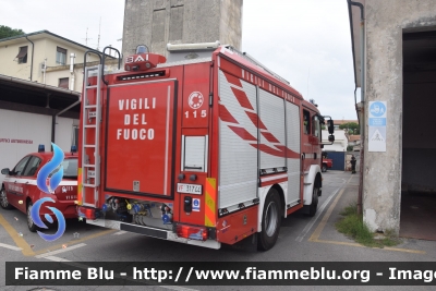 Man TGM 15.250 III serie
Vigili del Fuoco
Comando provinciale di Lucca
Distacamento Permanente di Viareggio
AutoPompaSerbatoio allestimento BAI
VF 31744
Parole chiave: Man TGM_15.250_IIIserie VF31744 Santa_Barbara_2022