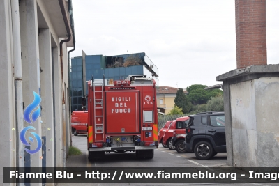 Man TGM 15.250 III serie
Vigili del Fuoco
Comando provinciale di Lucca
Distacamento Permanente di Viareggio
AutoPompaSerbatoio allestimento BAI
VF 31744
Parole chiave: Man TGM_15.250_IIIserie VF31744 Santa_Barbara_2022