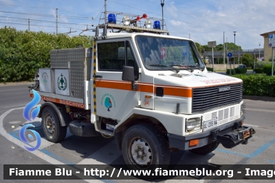 Bremach GR35 4x4
Pubblica Assistenza Croce Verde Viareggio
Antincendio Boschivo
Codice Automezzo: Verde 24
Parole chiave: Bremach GR35_4x4