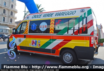 Fiat Ducato X250
Pubblica Assistenza Croce Verde Viareggio
Allestita Mariani Fratelli
Parole chiave: Fiat Ducato_X250 118_Versilia Ambulanza PA_CV_Viareggio