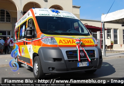 Fiat Ducato X250
Pubblica Assistenza Croce Verde Viareggio
Allestita Mariani Fratelli
Parole chiave: Fiat Ducato_X250 118_Versilia Ambulanza PA_CV_Viareggio