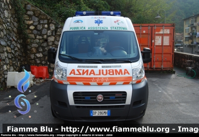 Fiat Ducato X250
Pubblica Assistenza Stazzema
Allestita Mariani Fratelli
Parole chiave: Fiat Ducato_X250 118_Versilia Ambulanza PA_Stazzema