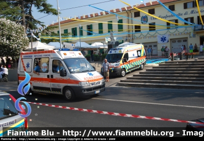 Fiat Ducato III serie
Misericordia di Capezzano Pianore
Allestita Cevi Carrozzeria Europea
Parole chiave: Fiat Ducato_IIIserie 118_Versilia Ambulanza Misericordia_Capezzano_Pianore