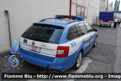 Skoda Octavia RS Wagon IV serie
Polizia di Stato
Polizia Stradale
Autostrada A21 Brescia - Piacenza
Allestimento Bertazzoni Veicoli Speciali
Decorazione Grafica Artlantis
POLIZIA M0404
Parole chiave: Skoda Octavia_RS_Wagon_IVserie Reas_2016 POLIZIAM0404