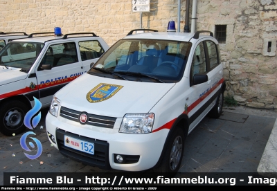 Fiat Nuova Panda 4x4 Climbing I serie
Repubblica di San Marino
Polizia Civile
RSM Polizia 152 
Parole chiave: Fiat Nuova_Panda_4x4_Climbing_Iserie RSMPolizia152